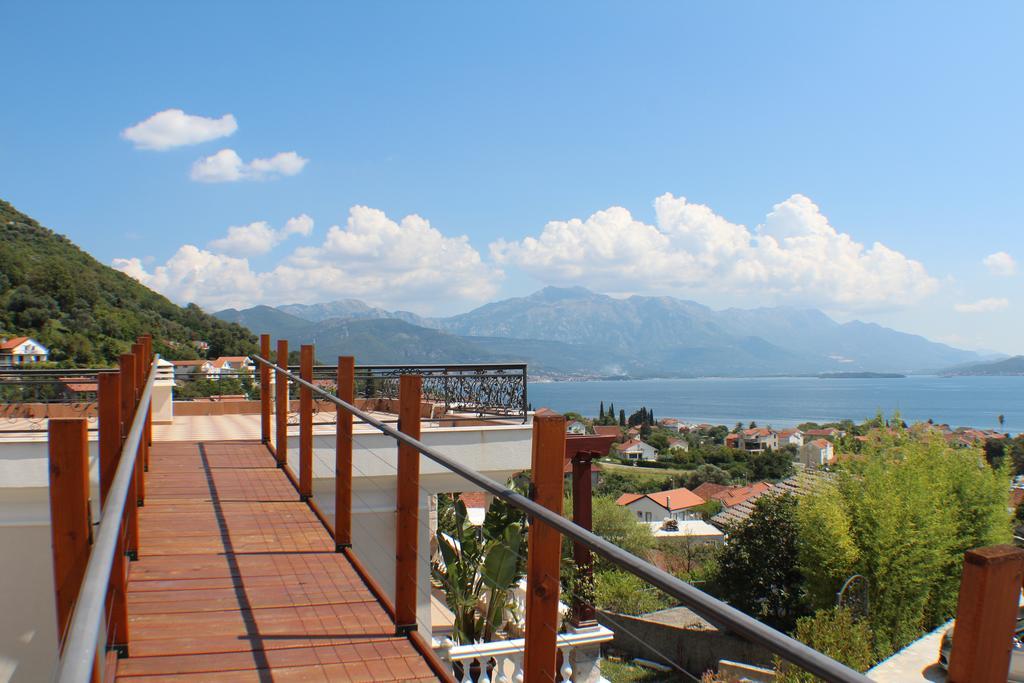 Monte Aria Panorama Suites Herceg Novi Buitenkant foto