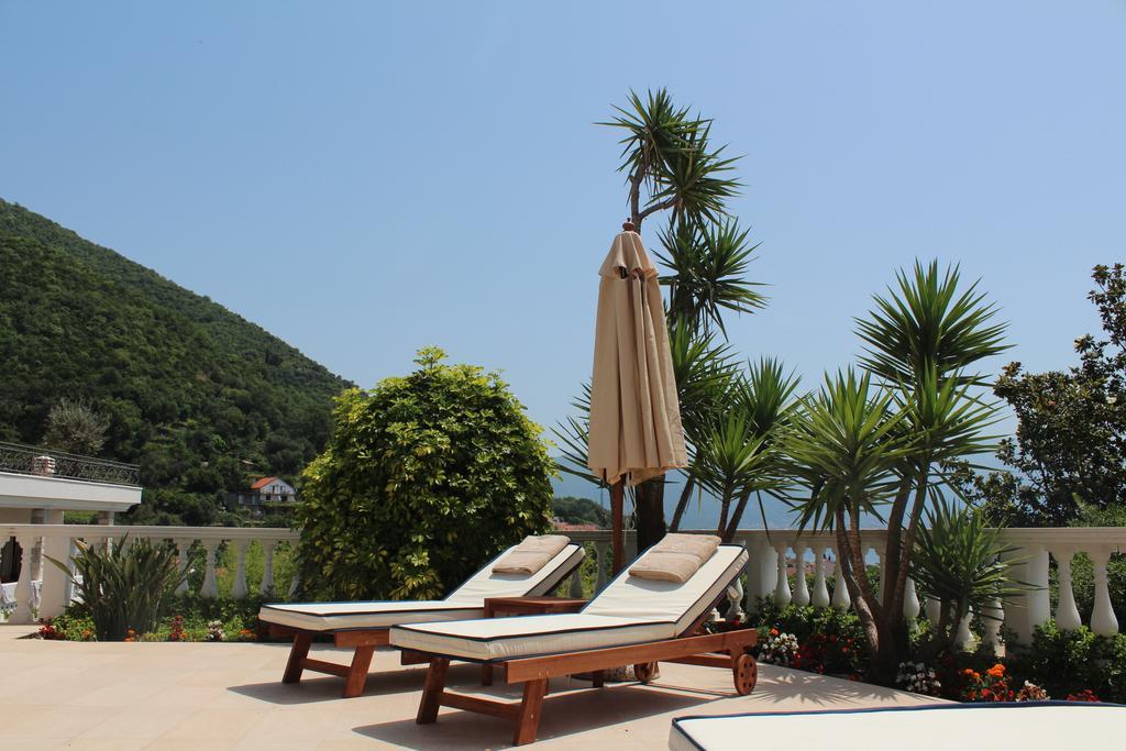 Monte Aria Panorama Suites Herceg Novi Buitenkant foto