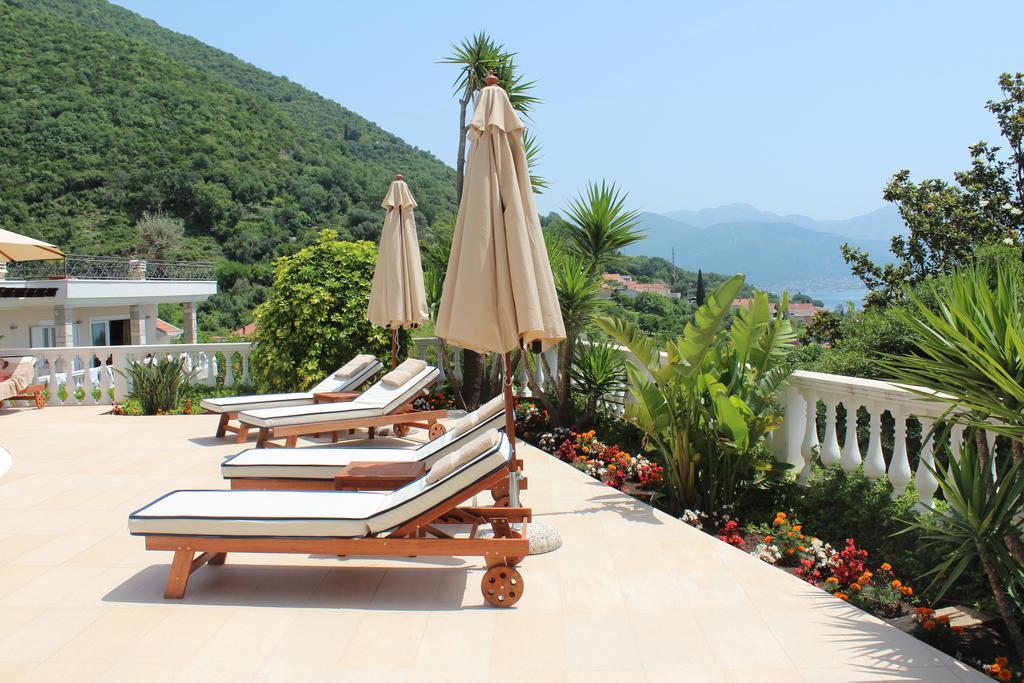 Monte Aria Panorama Suites Herceg Novi Buitenkant foto